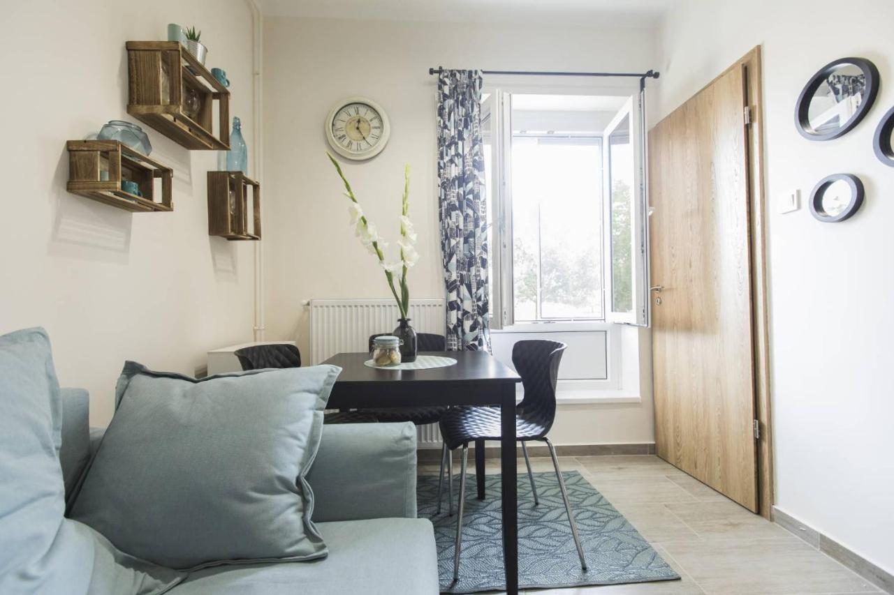 Aqua Stellar Apartment